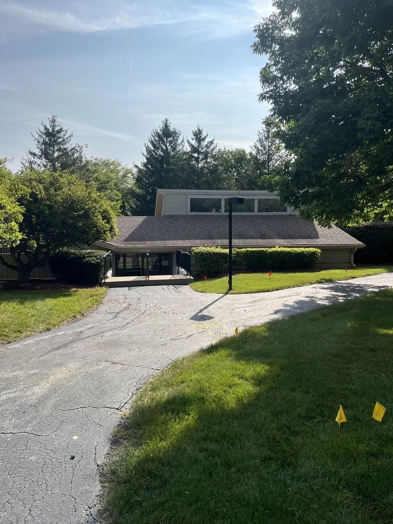Photo of 18650 Golfview Drive