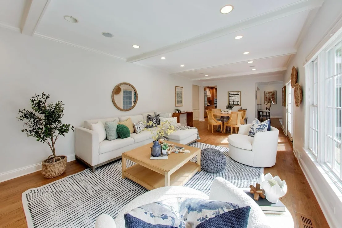 Photo of 917 Romona Road