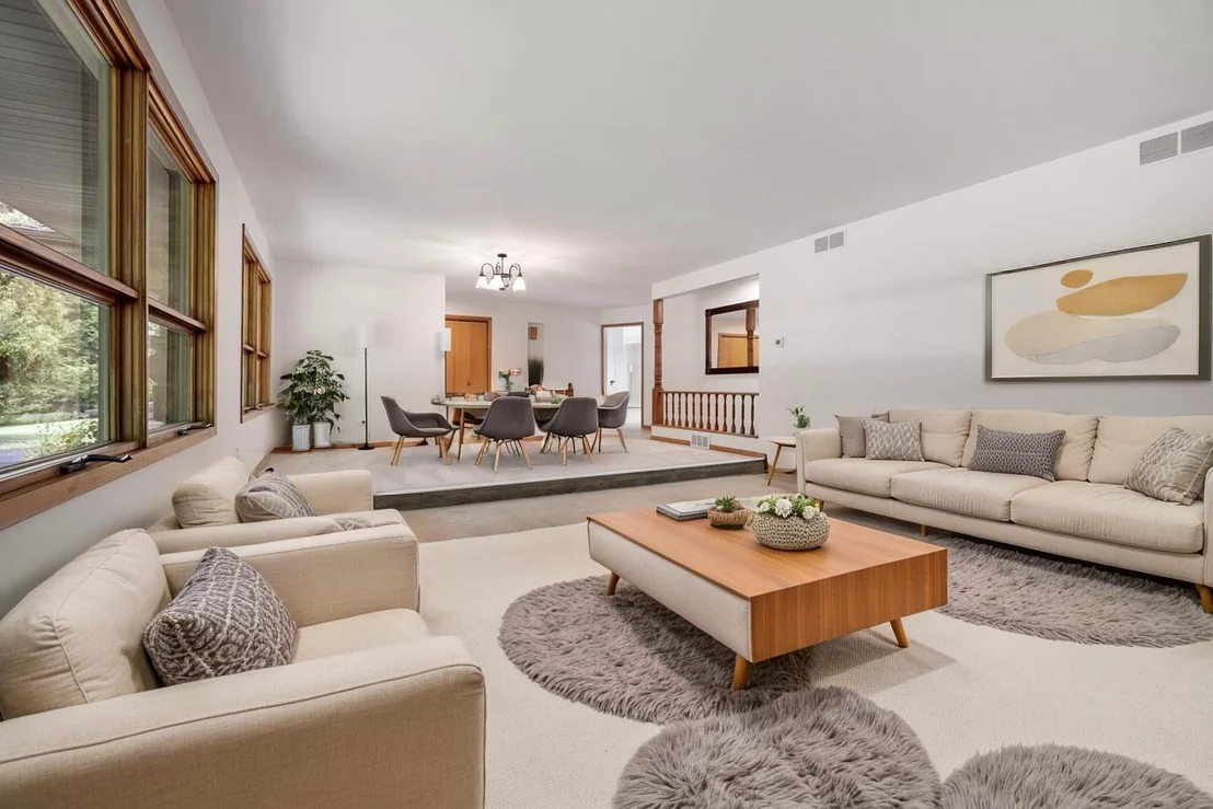 Photo of 2720 N Bayview Lane