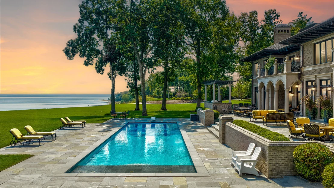 Photo of 595 Circle Lane