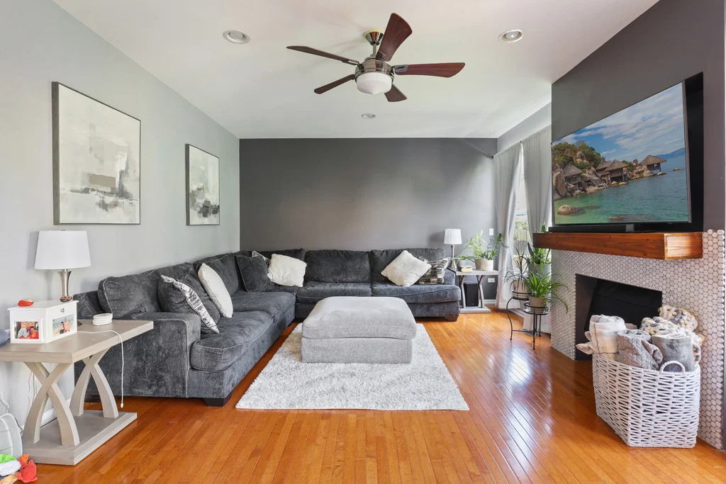 Photo of 2900 Kelly Drive