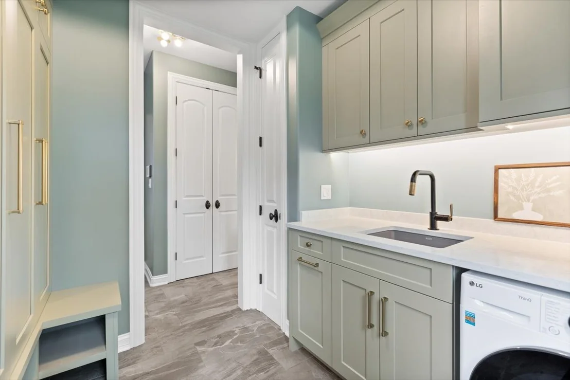 Photo of 1021 Linden Lane