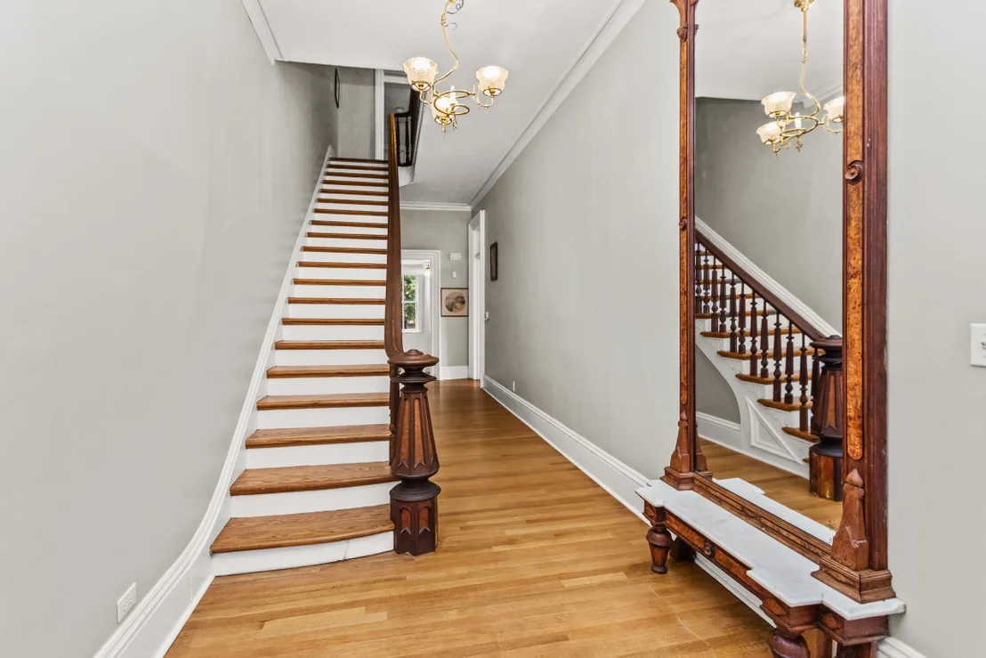 Photo of 1411 Maple Avenue