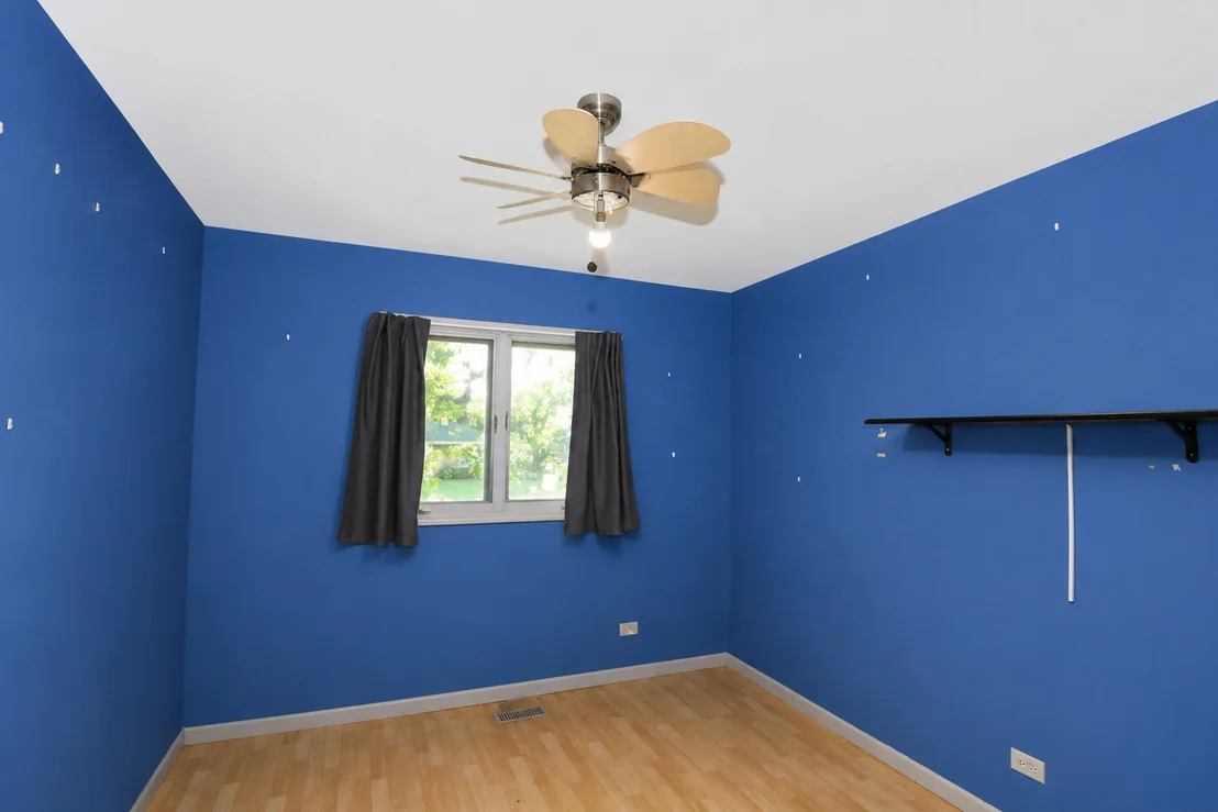 Photo of 4N275 Avard Road