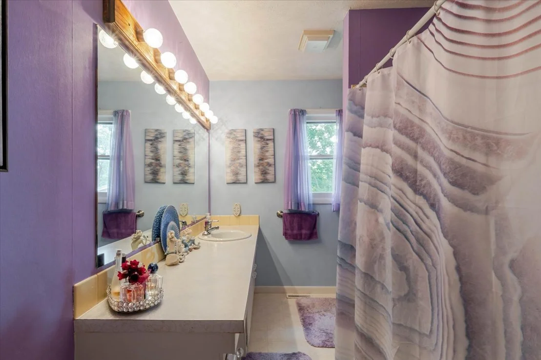 Photo of 122 Camelot Drive