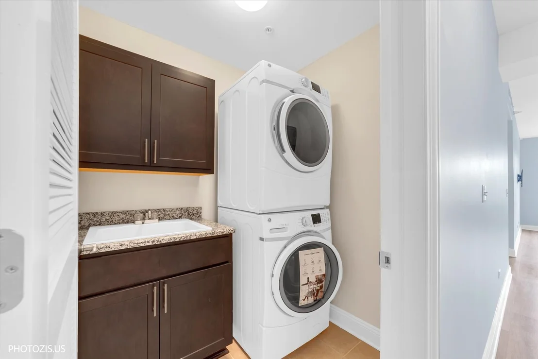 Photo of Unit 302 at 1 ITASCA Place