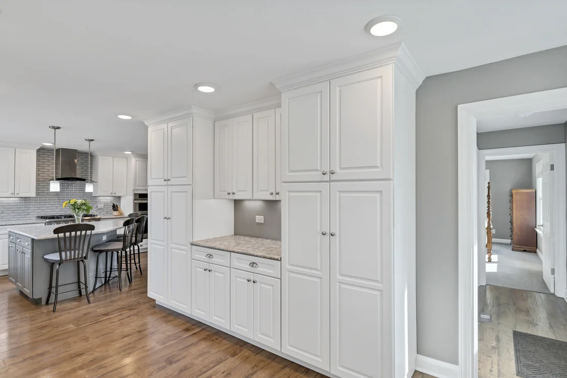 Photo of 512 Bay Road