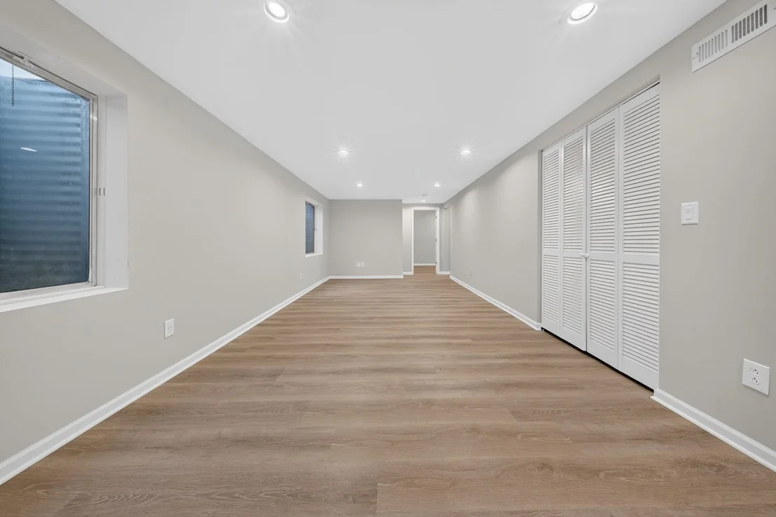 Photo of 16055 Selfridge Circle