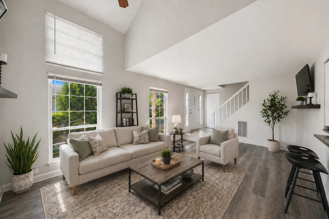 Photo of 216 Whitewood Drive