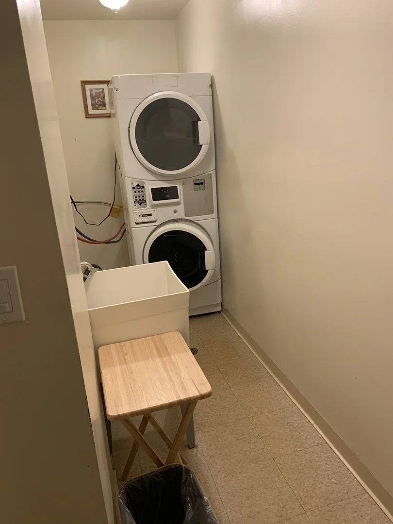 Photo of Unit 412A at 7211 WOLF Road