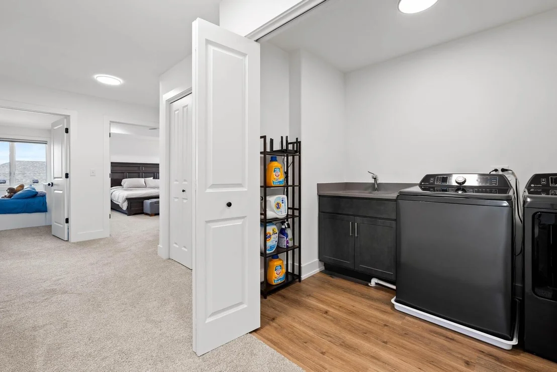 Photo of 1091 Kinley Drive