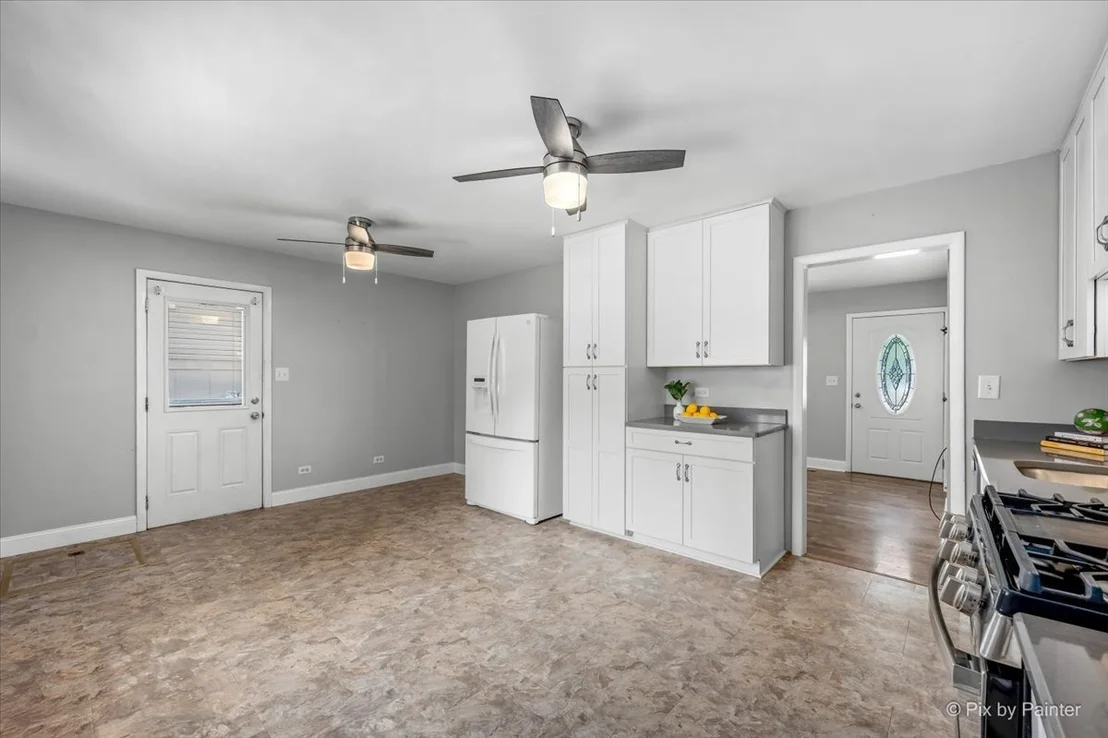 Photo of 303 Mark Avenue
