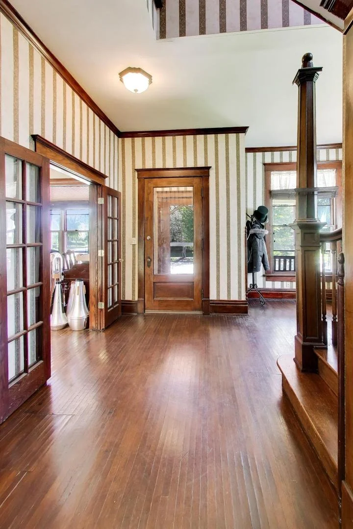 Photo of 582 PARK Street