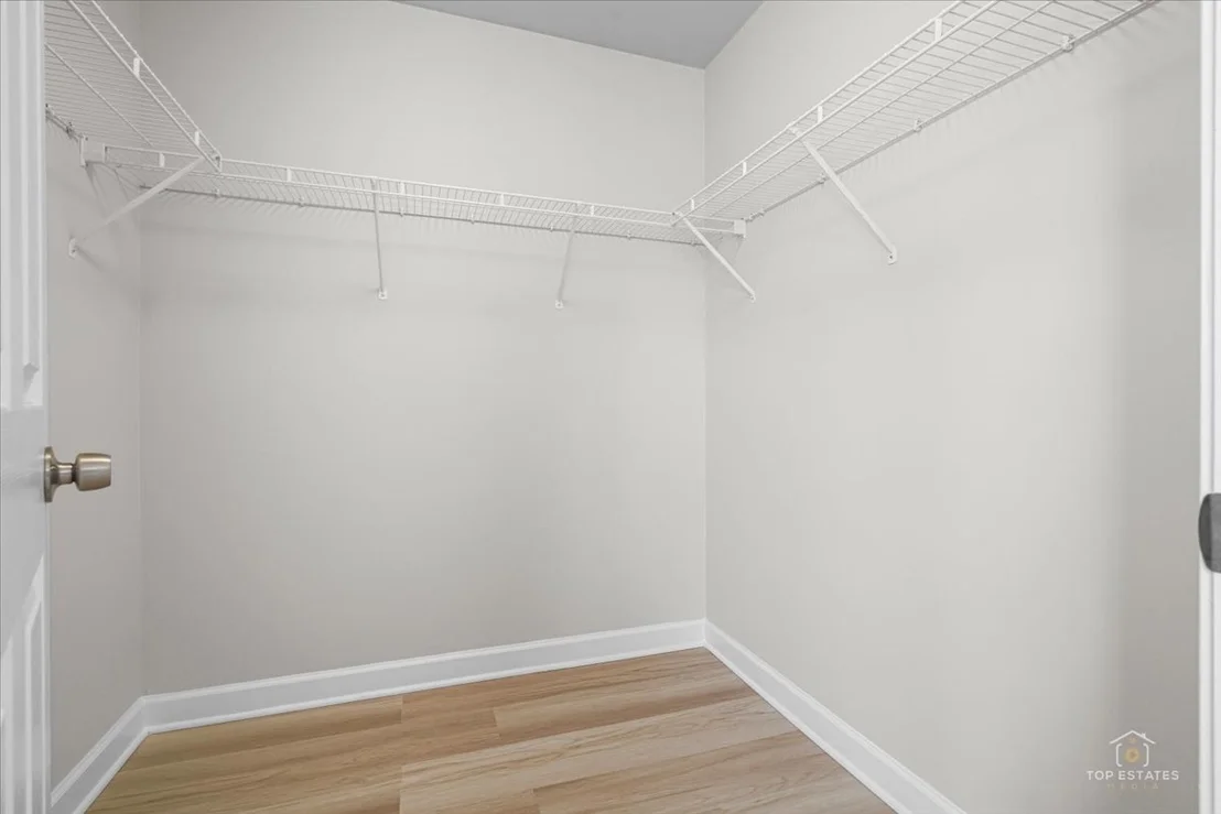 Photo of 716 River Mill Parkway