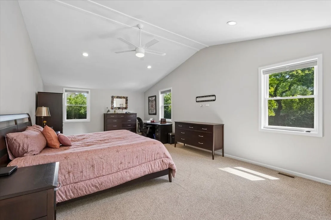 Photo of 3724 Winnetka Road