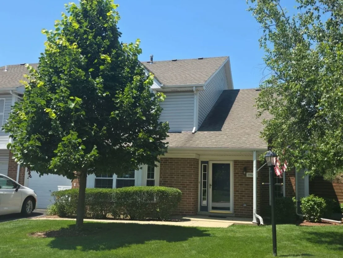 Photo of 19860 LAKEVIEW Way