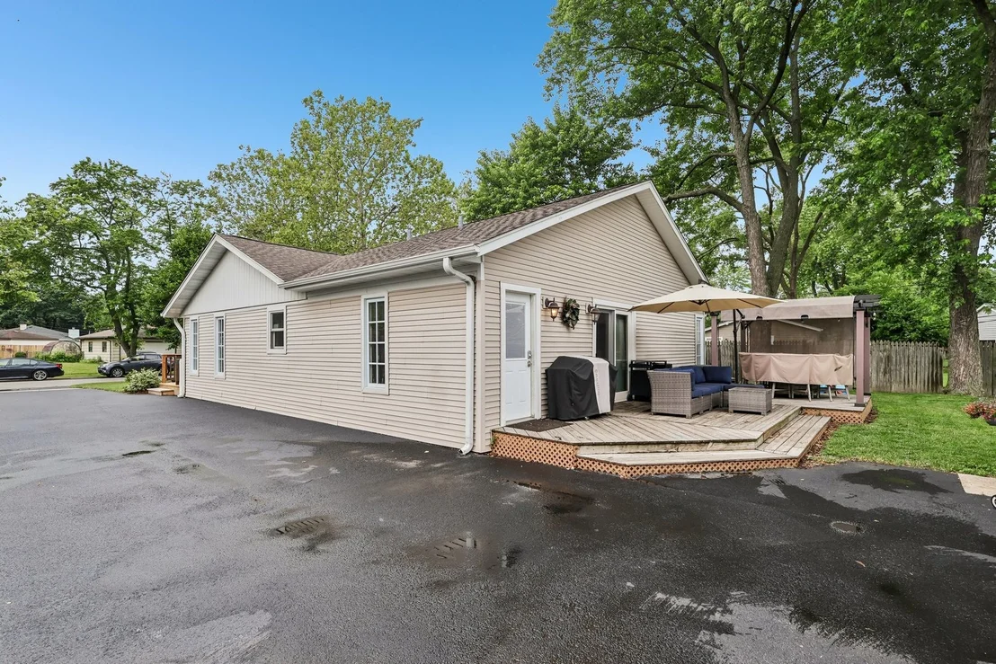 Photo of 2802 Hawk Lane