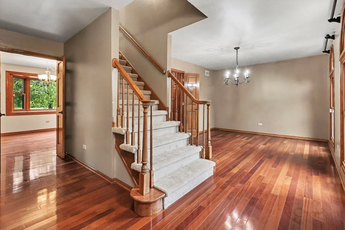 Photo of 1 Golf View Lane