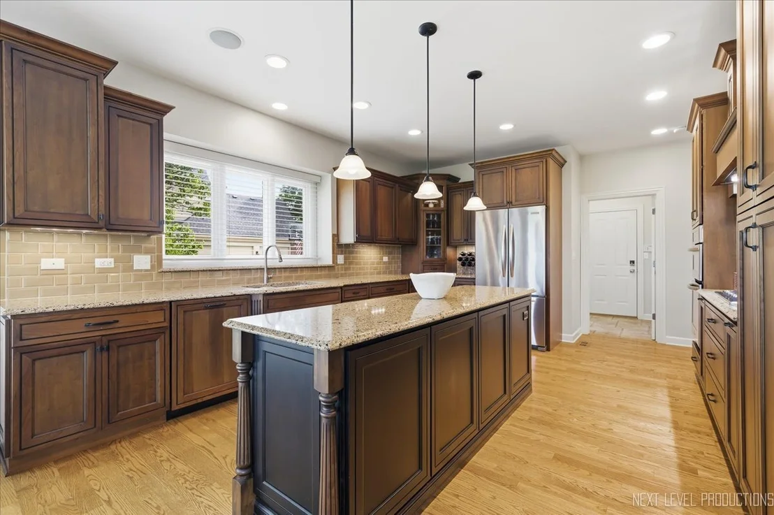 Photo of 2460 Bird Lane