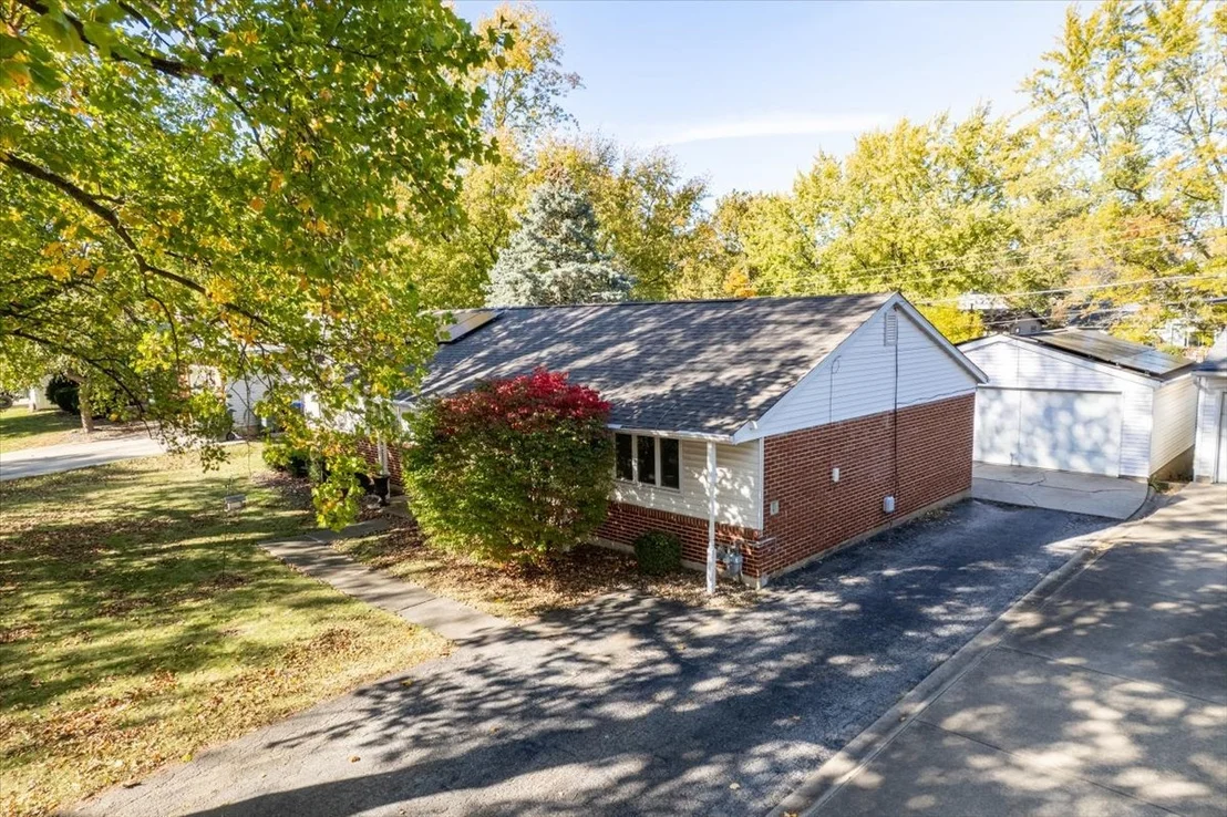 Photo of 310 Rowe Drive