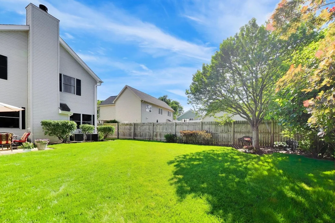 Photo of 1932 Larkdale Drive