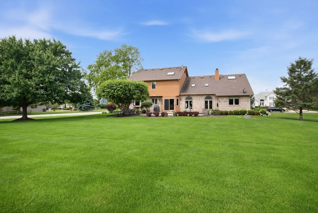 Photo of 1223 Leinster Drive