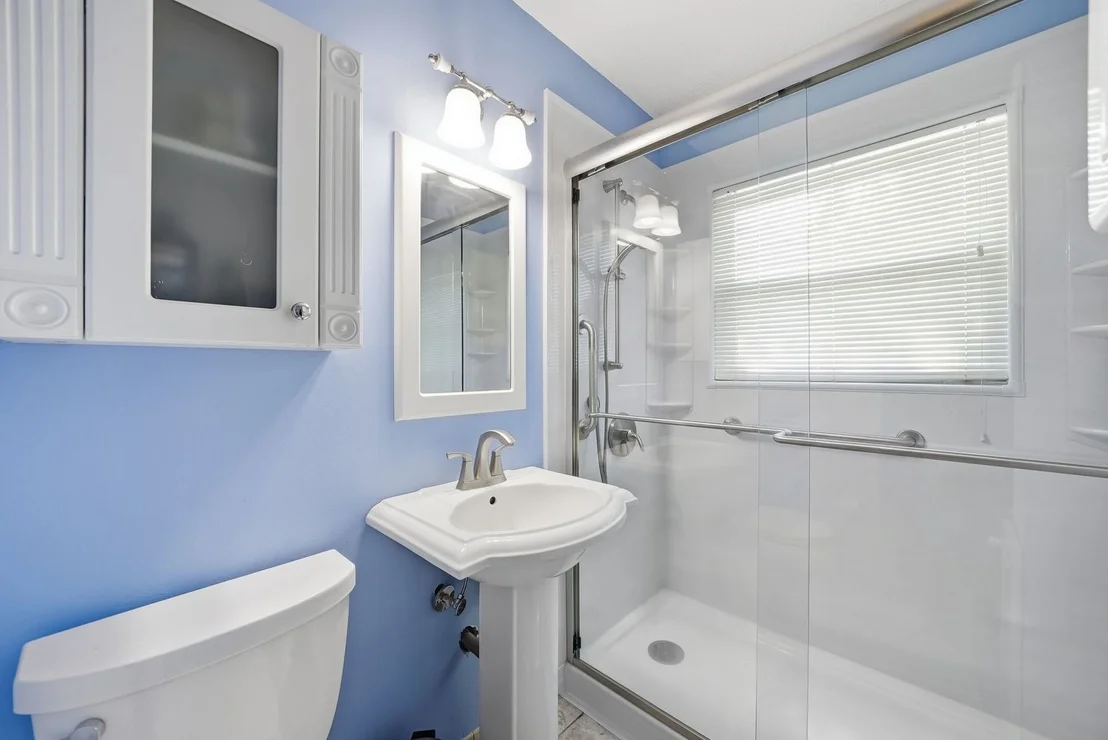 Photo of 403 Hazelwood Lane