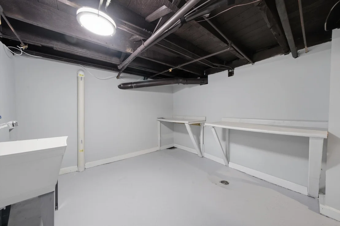 Photo of 303 Dwight Street
