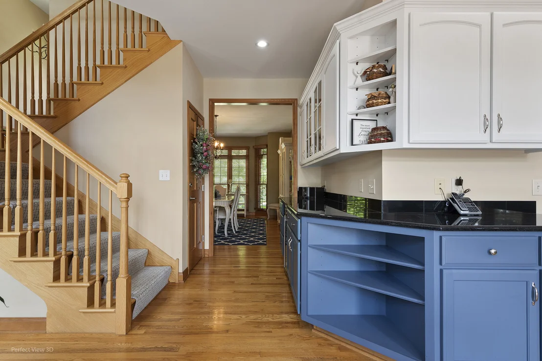 Photo of 413 Edgewater Drive