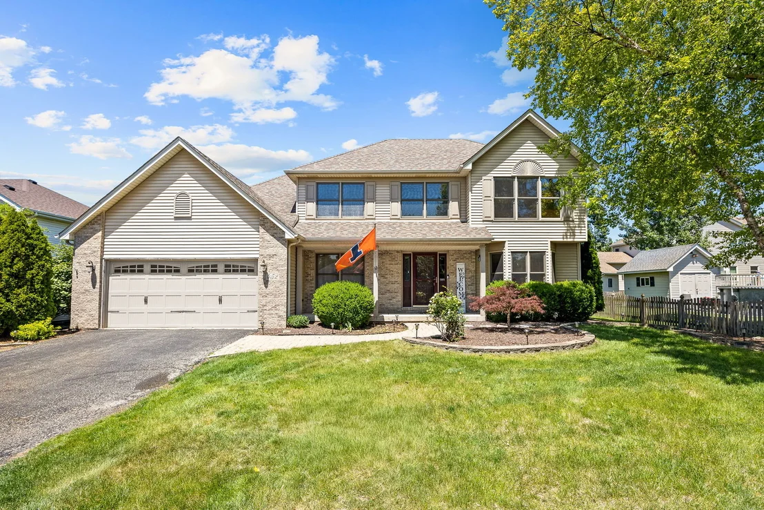 Photo of 452 Windsor Drive