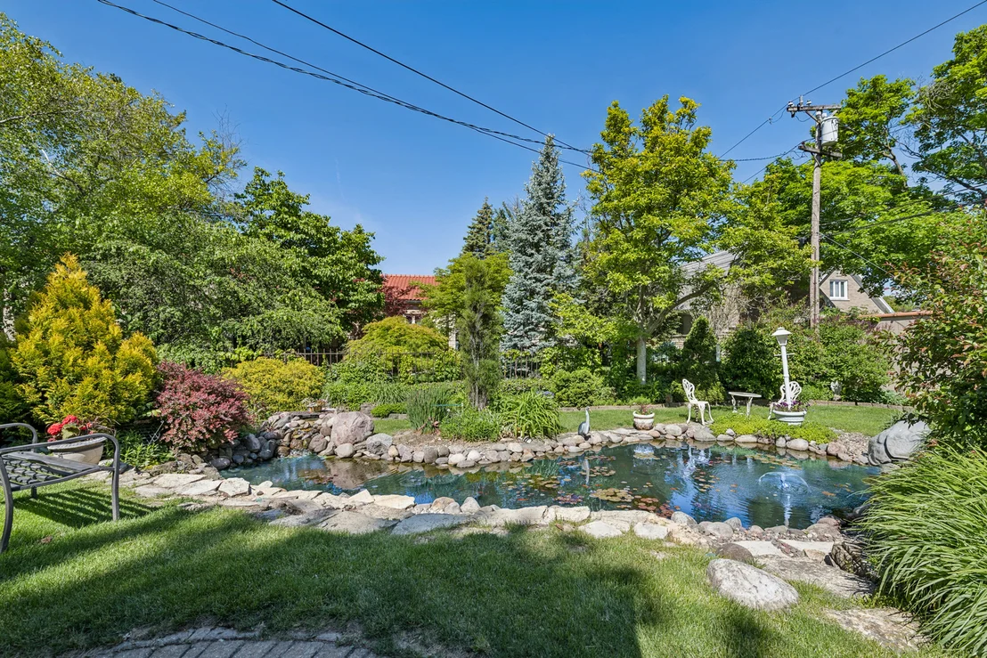 Photo of 1103 Black Road