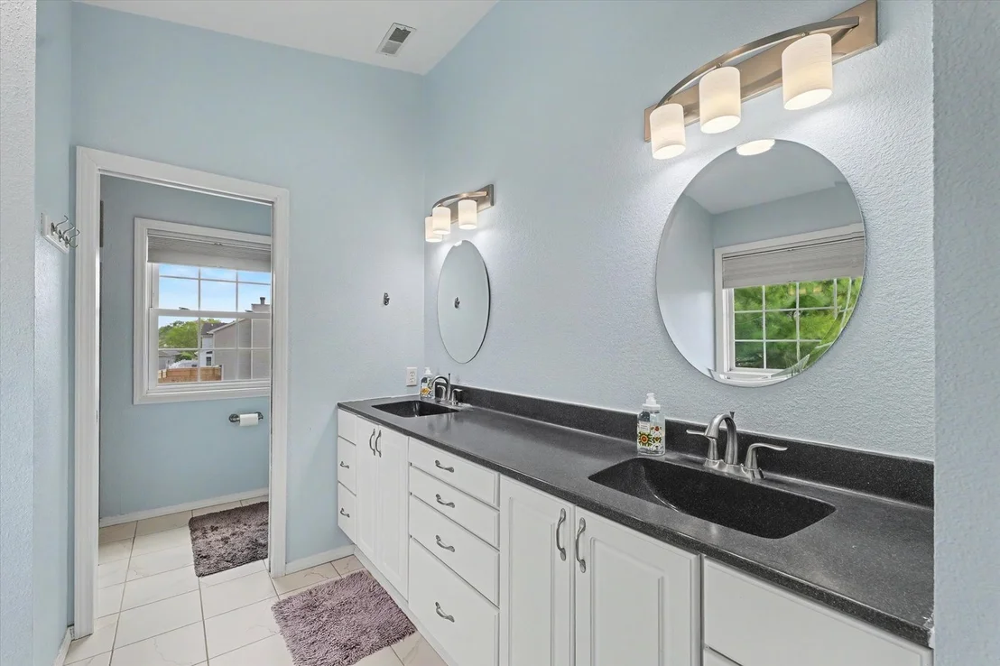 Photo of 1206 Cobblefield Road