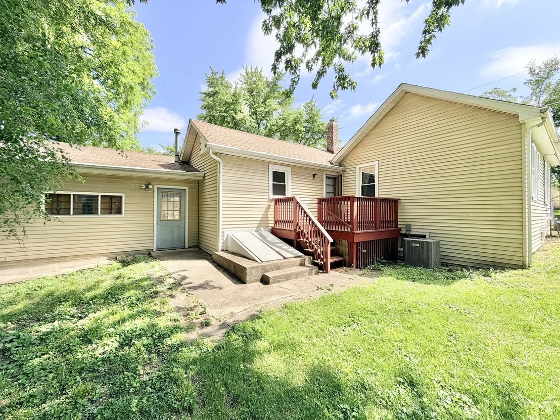 Photo of 1304 N Everett Street