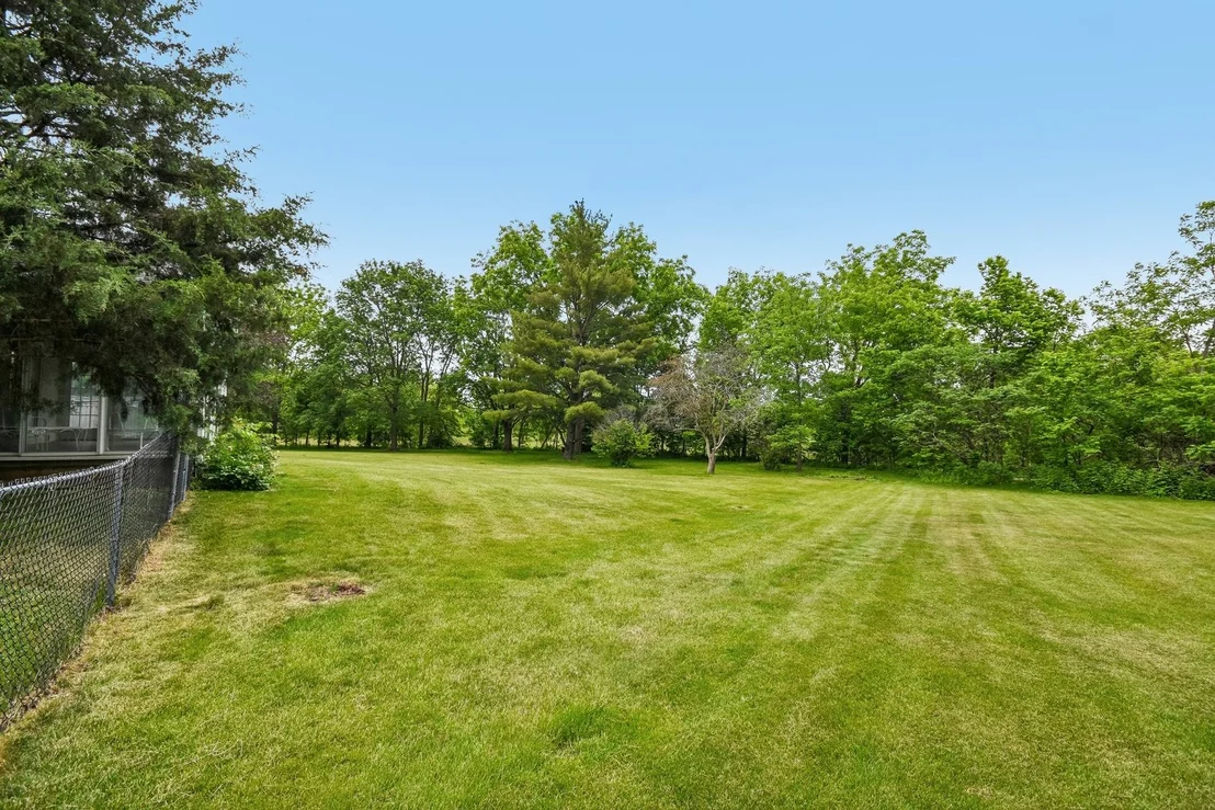 Photo of 6S155 W Ridge Drive