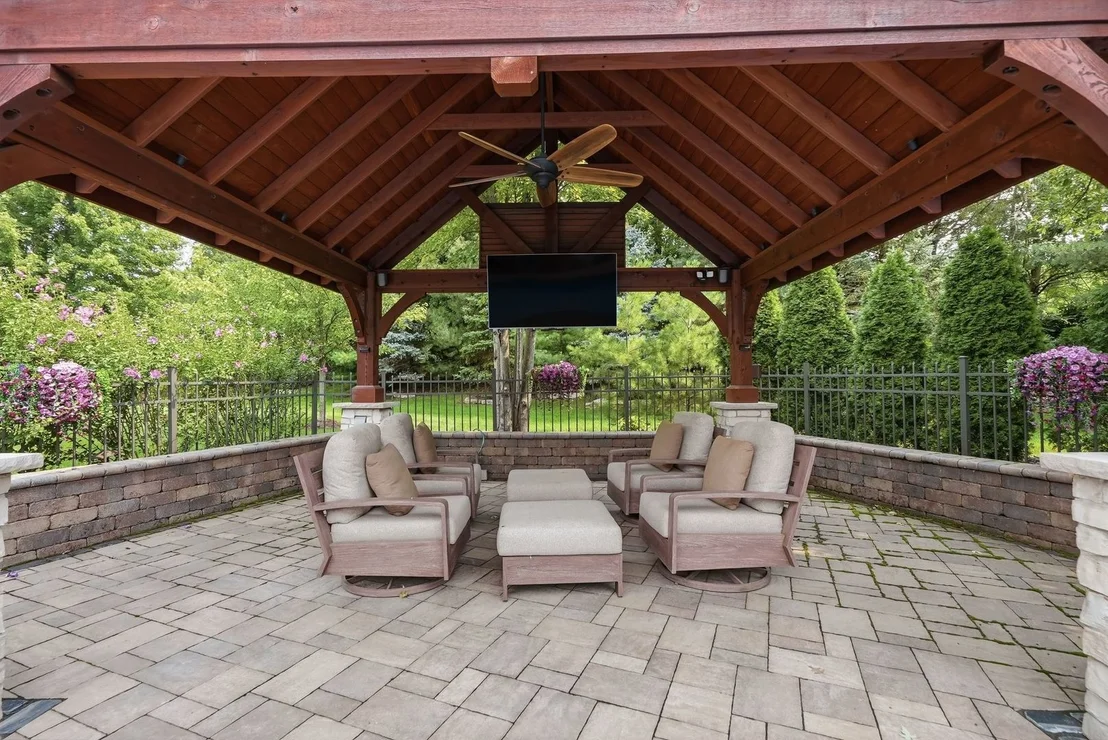 Photo of 105 Forest Edge Drive