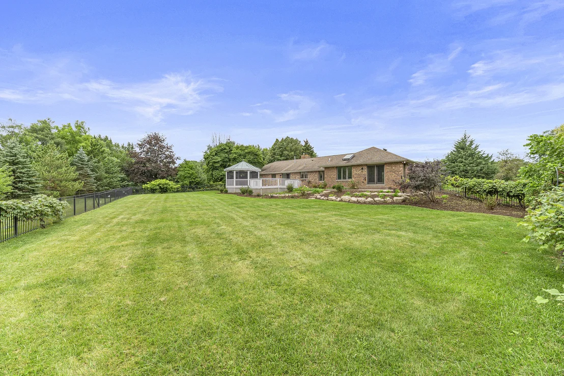 Photo of 412 Bramble Lane