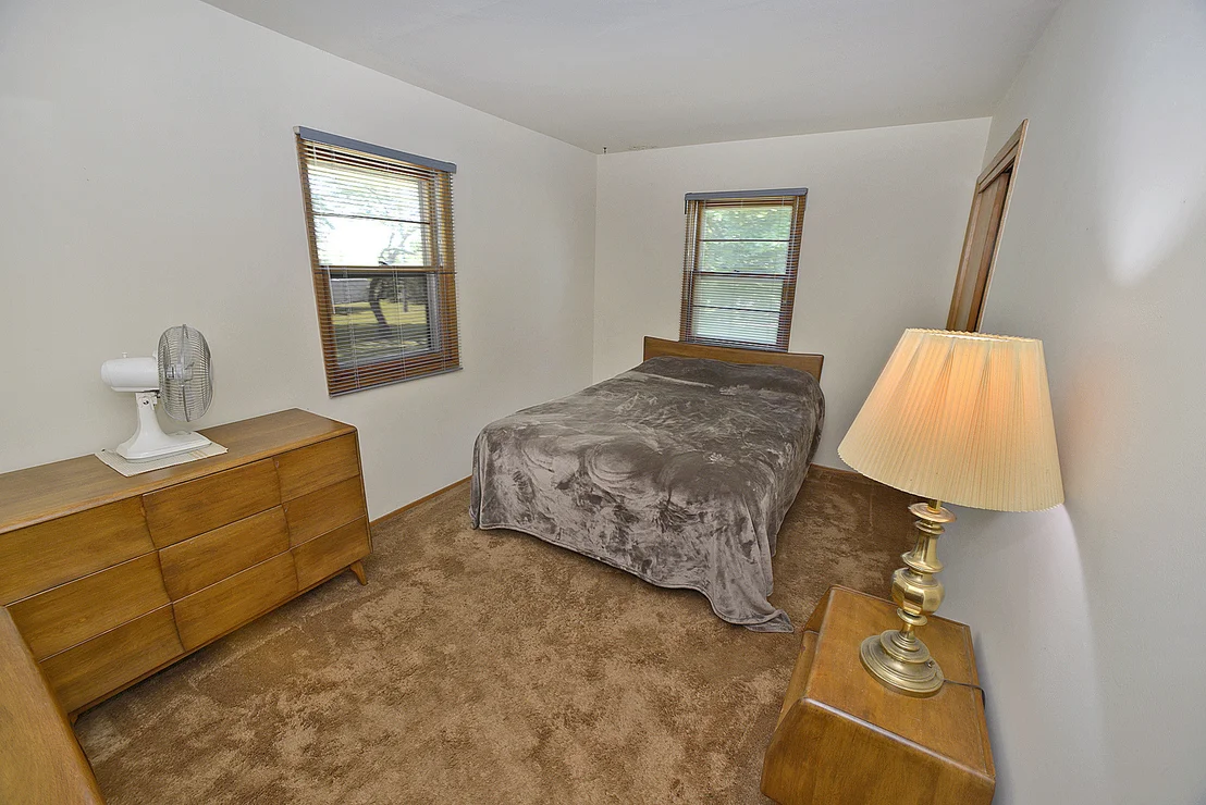 Photo of 1104 N 29th Road