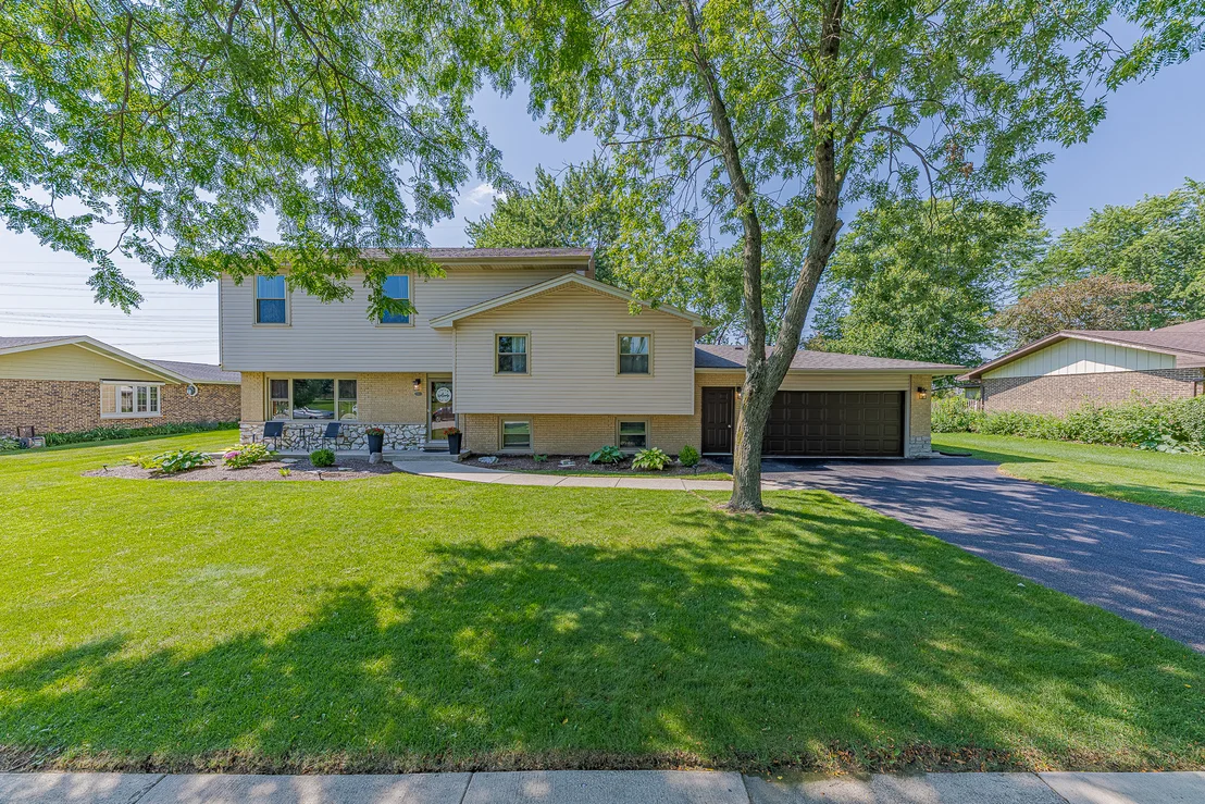 Photo of 220 Pfaff Drive