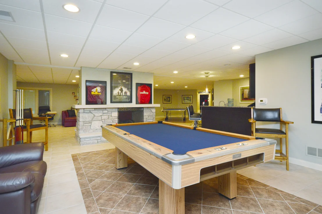 Photo of 4 ROUNDSTONE Lane