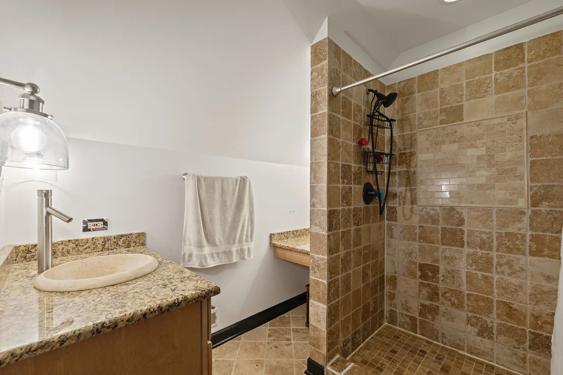 Photo of 5901 Whiting Drive
