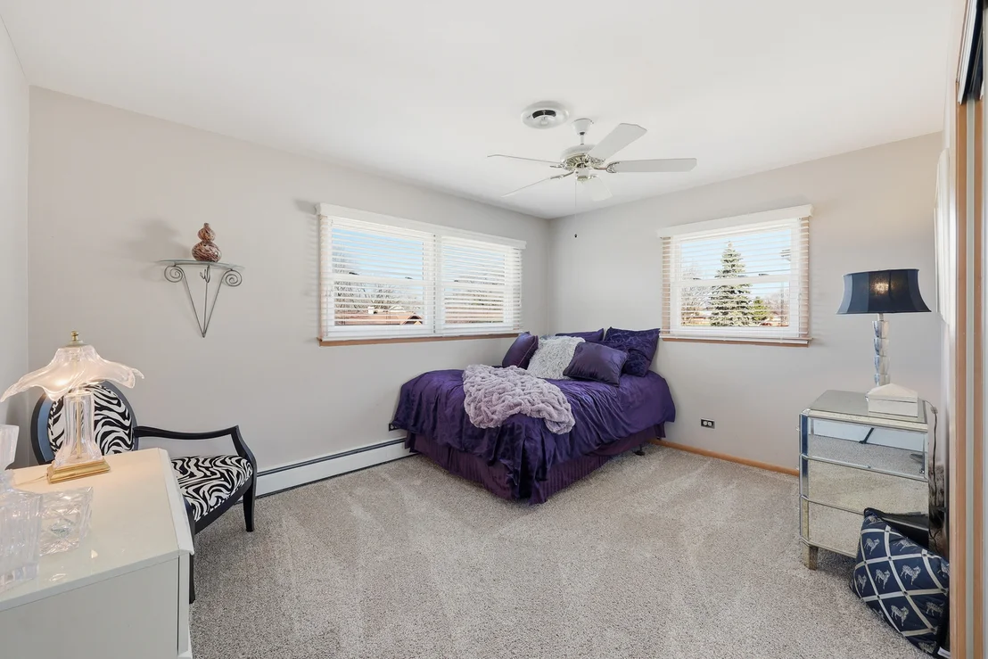 Photo of 715 Pinecroft Drive