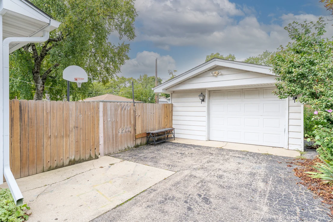 Photo of 815 Pearson Drive
