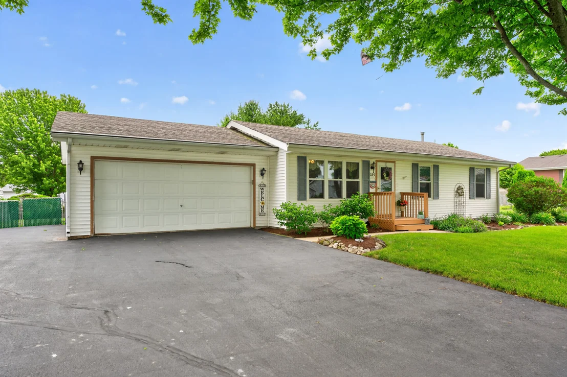 Photo of 225 Cloud Mist Drive