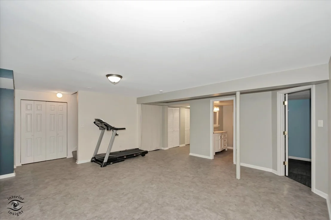 Photo of 16100 Carlow Circle