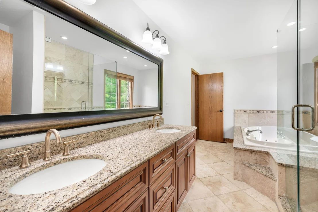 Photo of 910 Red Fox Lane