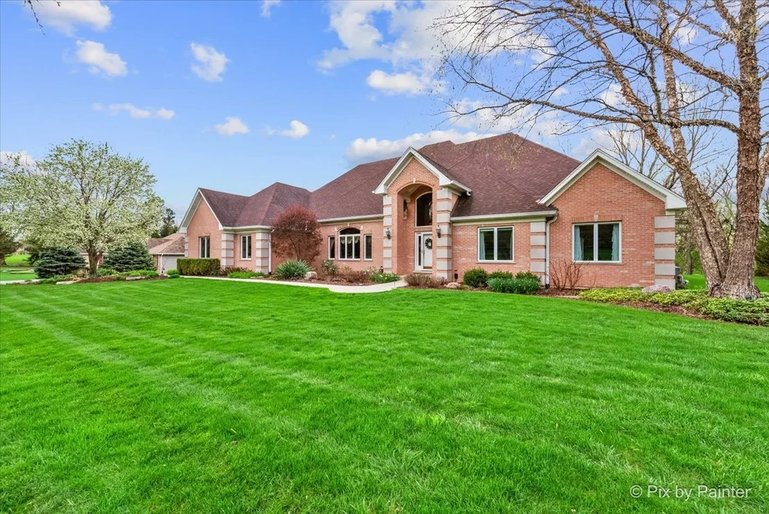 Photo of 4 Mohawk Drive