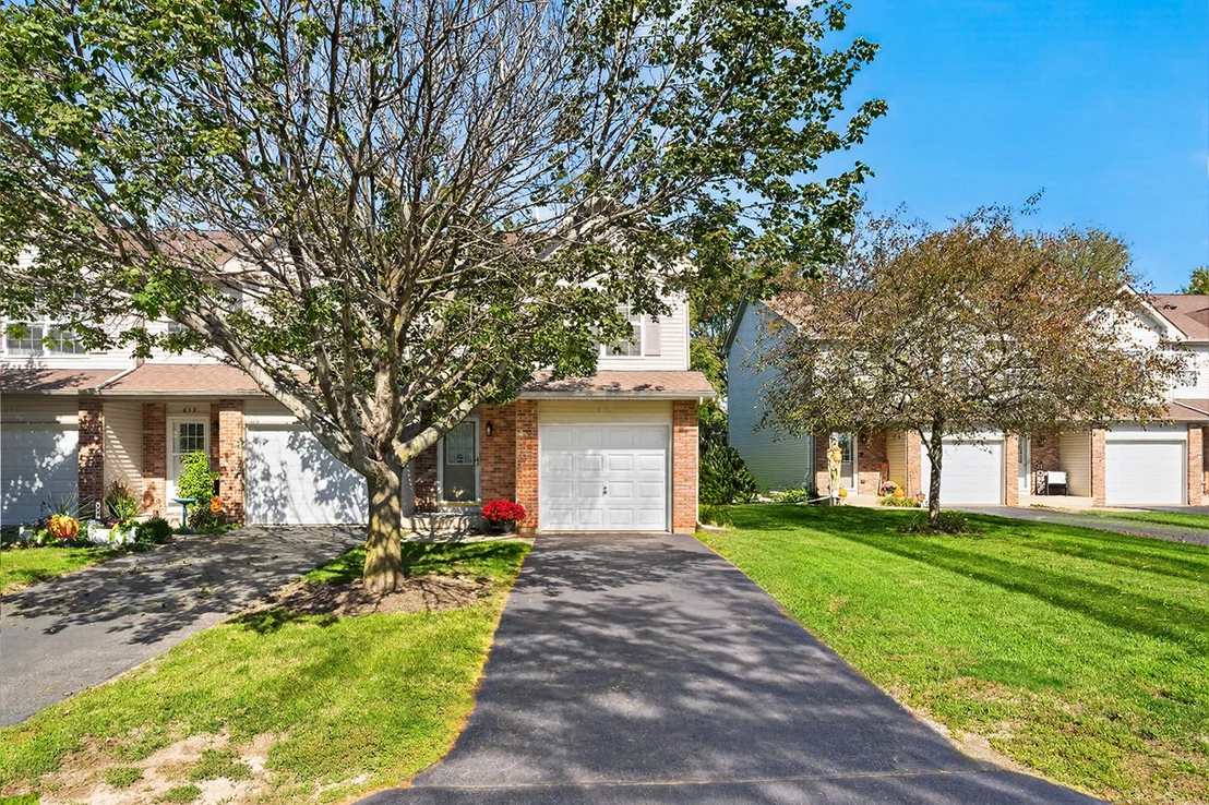 Photo of 637 Southtowne Drive