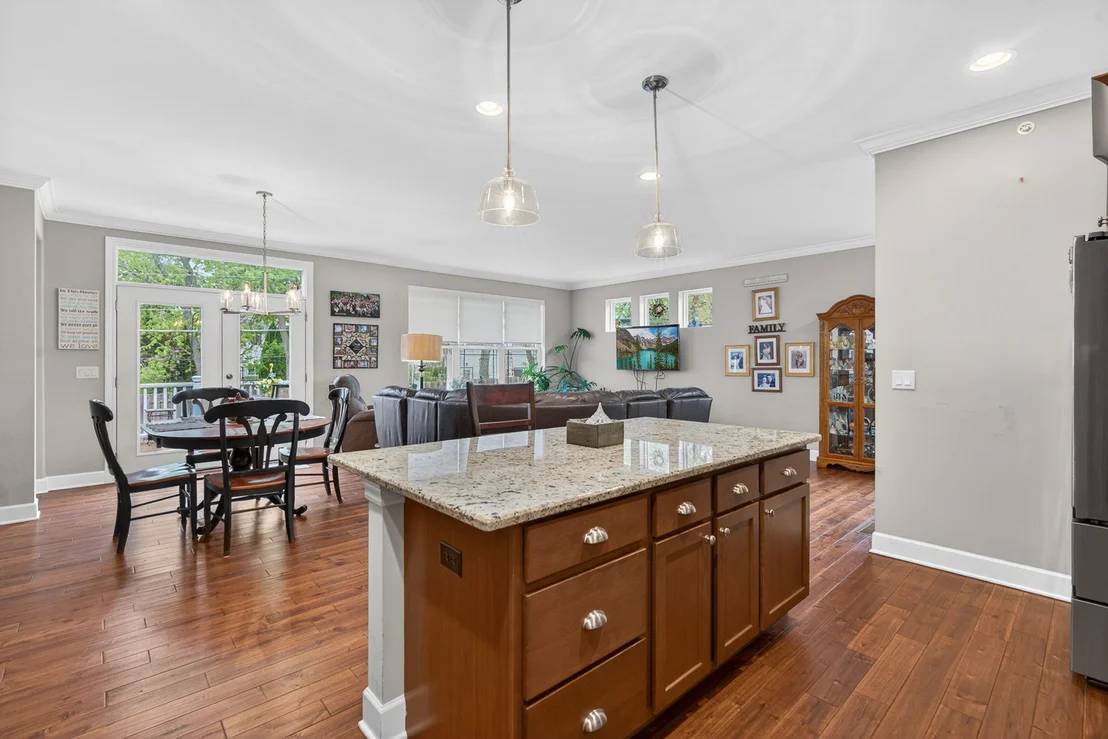 Photo of 777 W Fairway Drive