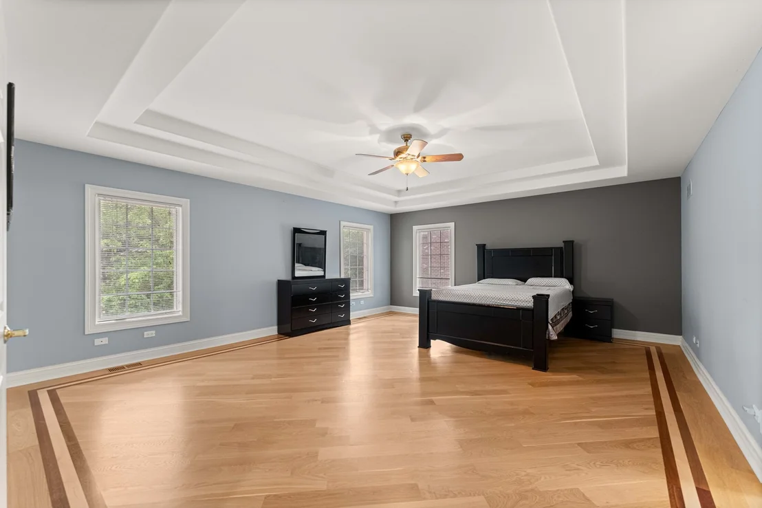 Photo of 281 N Forest Drive