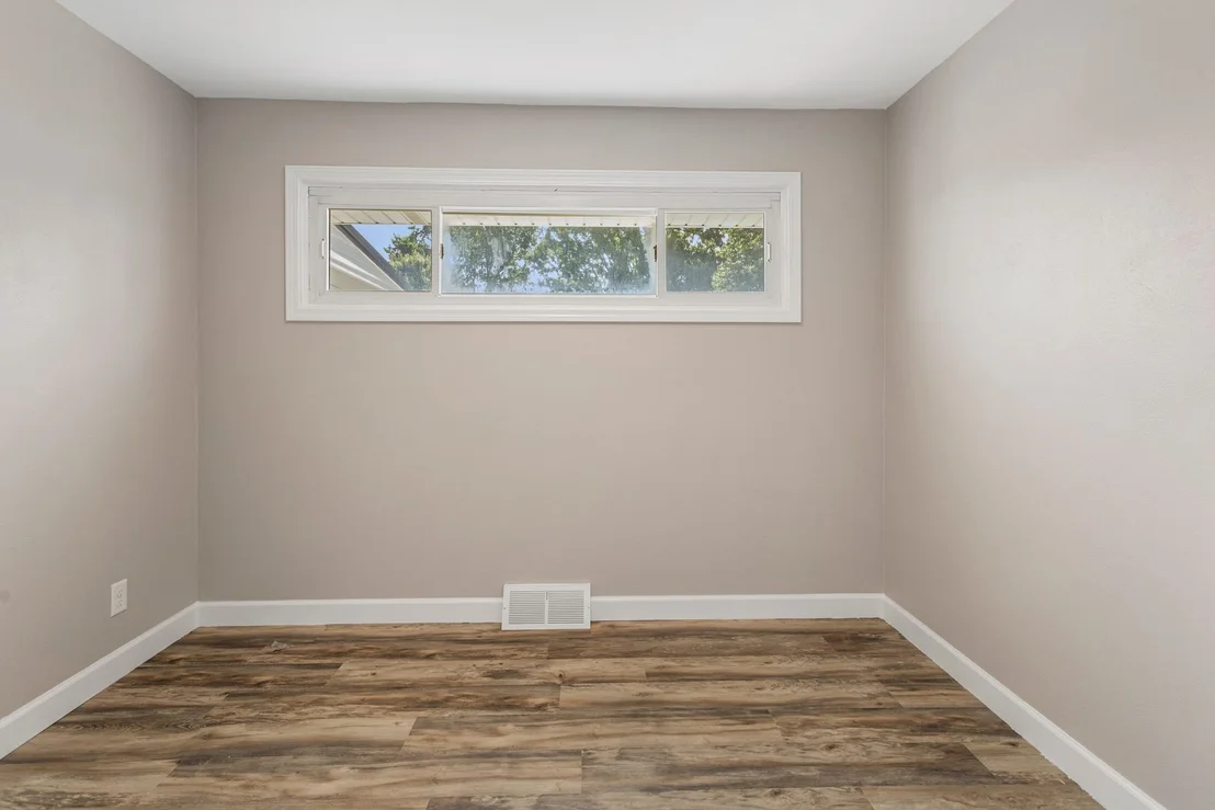 Photo of 405 Dodson Drive E